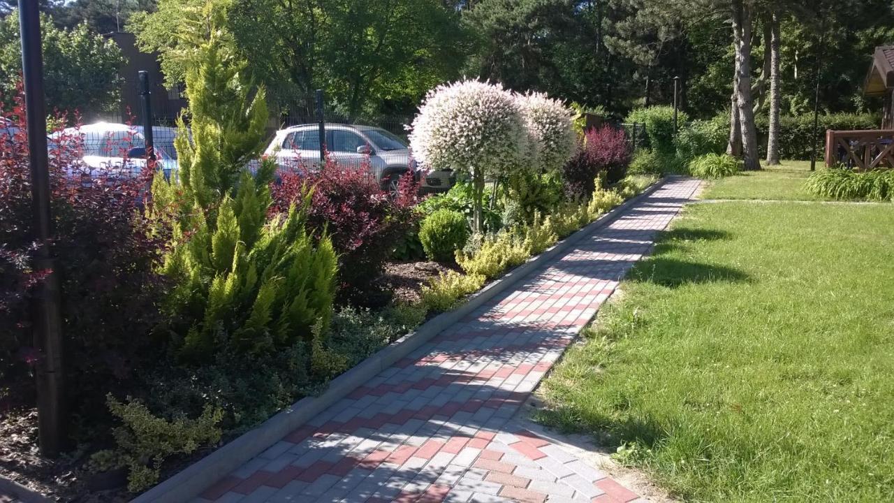 Villa Osrodek Wypoczynkowy Amber Kąty Rybackie Esterno foto