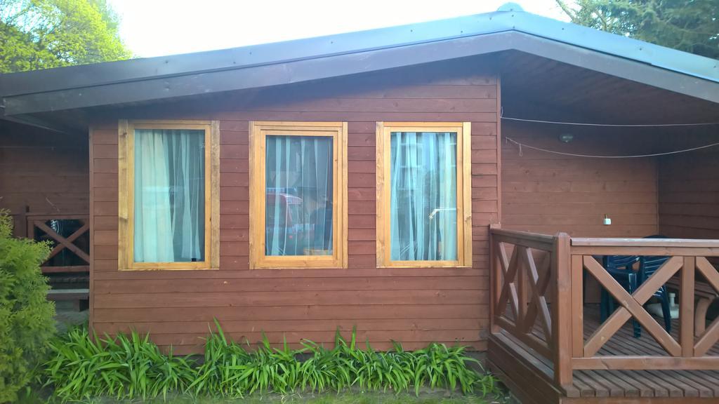 Villa Osrodek Wypoczynkowy Amber Kąty Rybackie Esterno foto
